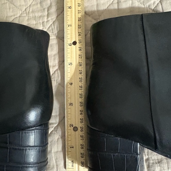 NWT!! Sam Edelman Edith Black Leather Ankle Boots. Sz 8.5. - Picture 5 of 6